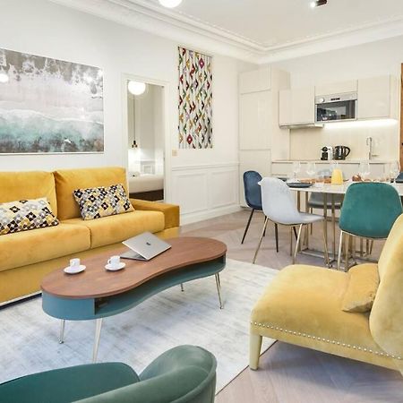 Apartmán Bright And Gorgeous Flat In The Heart Of Paříž Exteriér fotografie