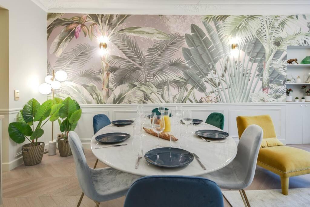 Apartmán Bright And Gorgeous Flat In The Heart Of Paříž Exteriér fotografie